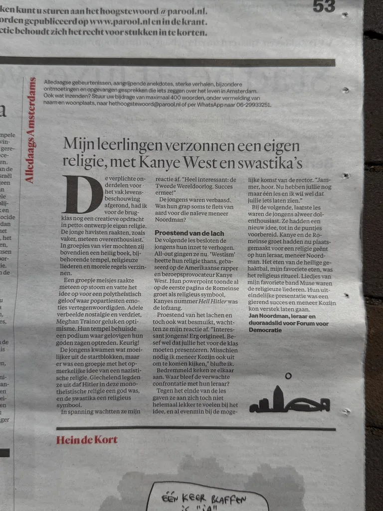 Krantenartikel: Mijn leerlingen verzonnen een eigen religie, met Kanye West en swastika’s